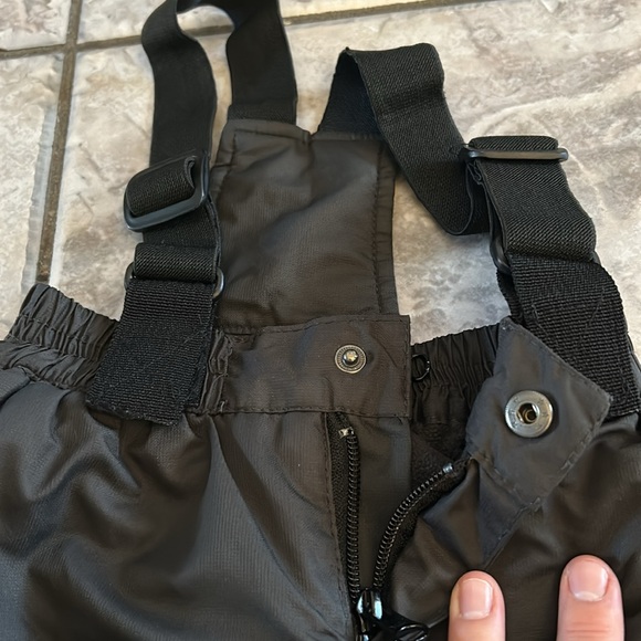 Snow Pants: Infant 6-12 months - Picture 5 of 7